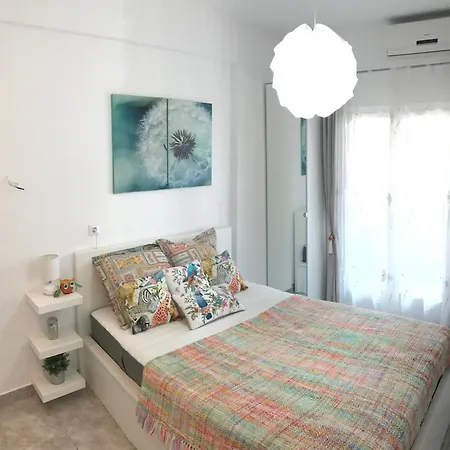 Apartment *new* Beachfront Sea View *